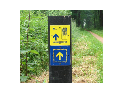 Bild Richtungsschild Kommiesenpatt